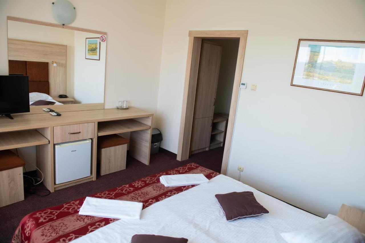 Hotel Panoramic Râmnicu Vâlcea المظهر الخارجي الصورة