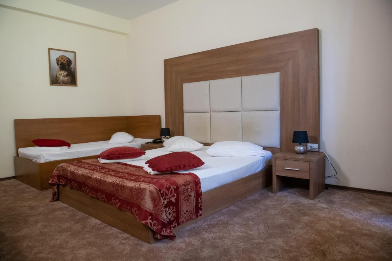 Hotel Panoramic Râmnicu Vâlcea المظهر الخارجي الصورة