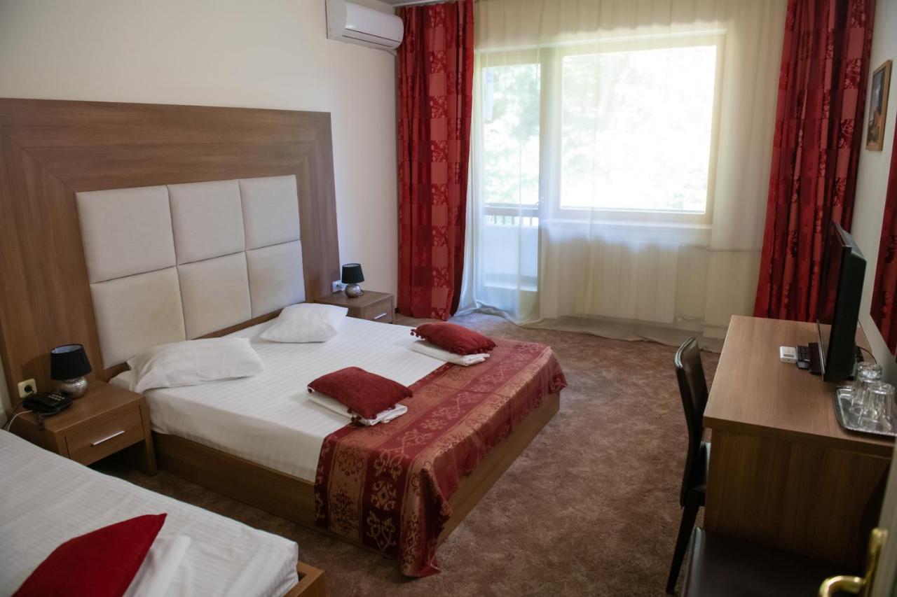 Hotel Panoramic Râmnicu Vâlcea المظهر الخارجي الصورة