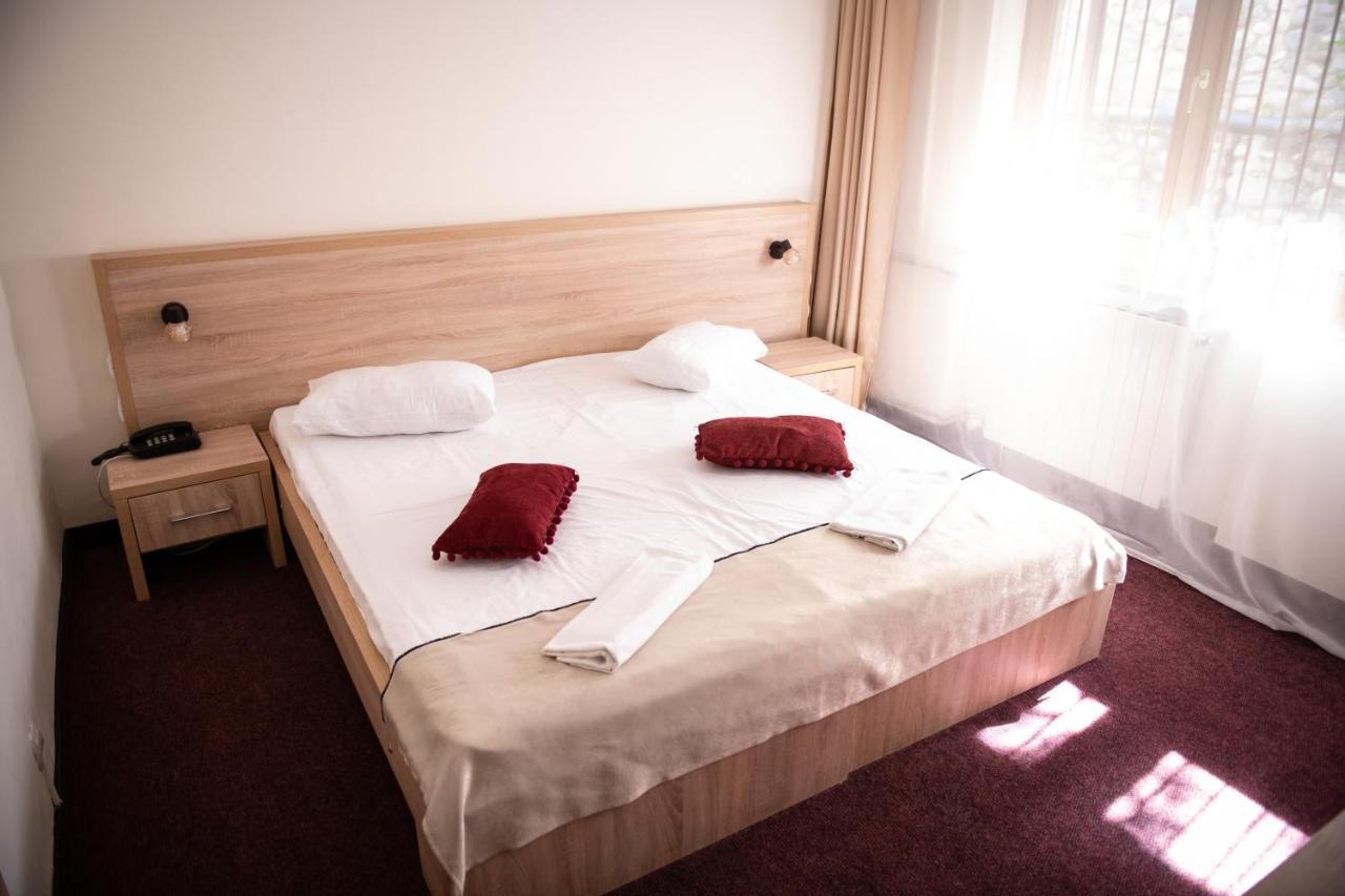 Hotel Panoramic Râmnicu Vâlcea المظهر الخارجي الصورة