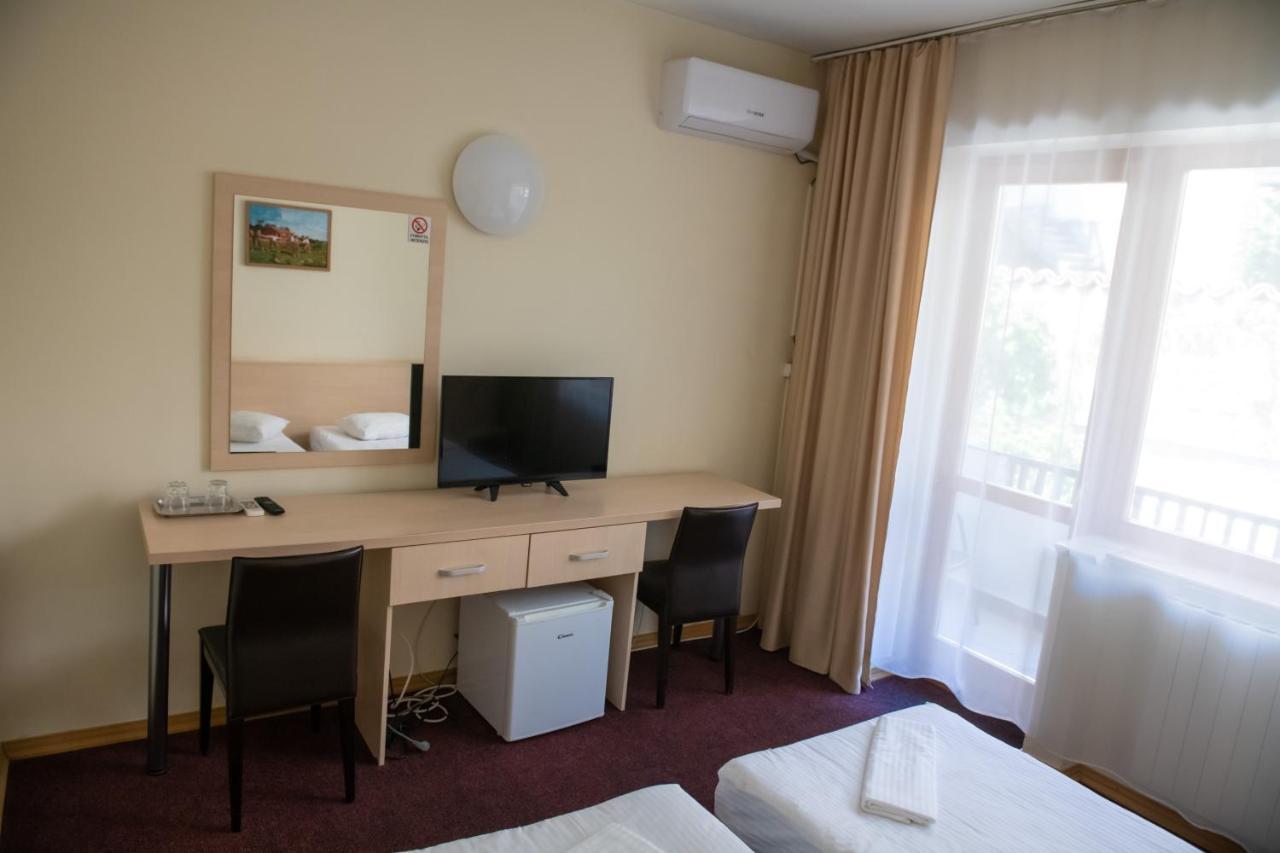 Hotel Panoramic Râmnicu Vâlcea المظهر الخارجي الصورة