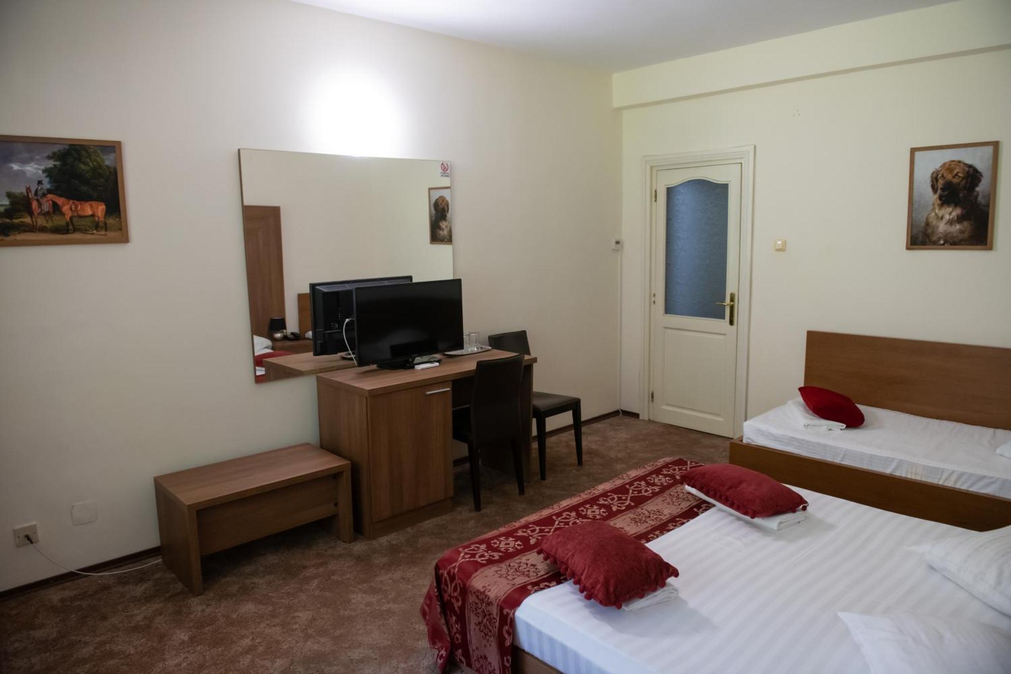 Hotel Panoramic Râmnicu Vâlcea المظهر الخارجي الصورة
