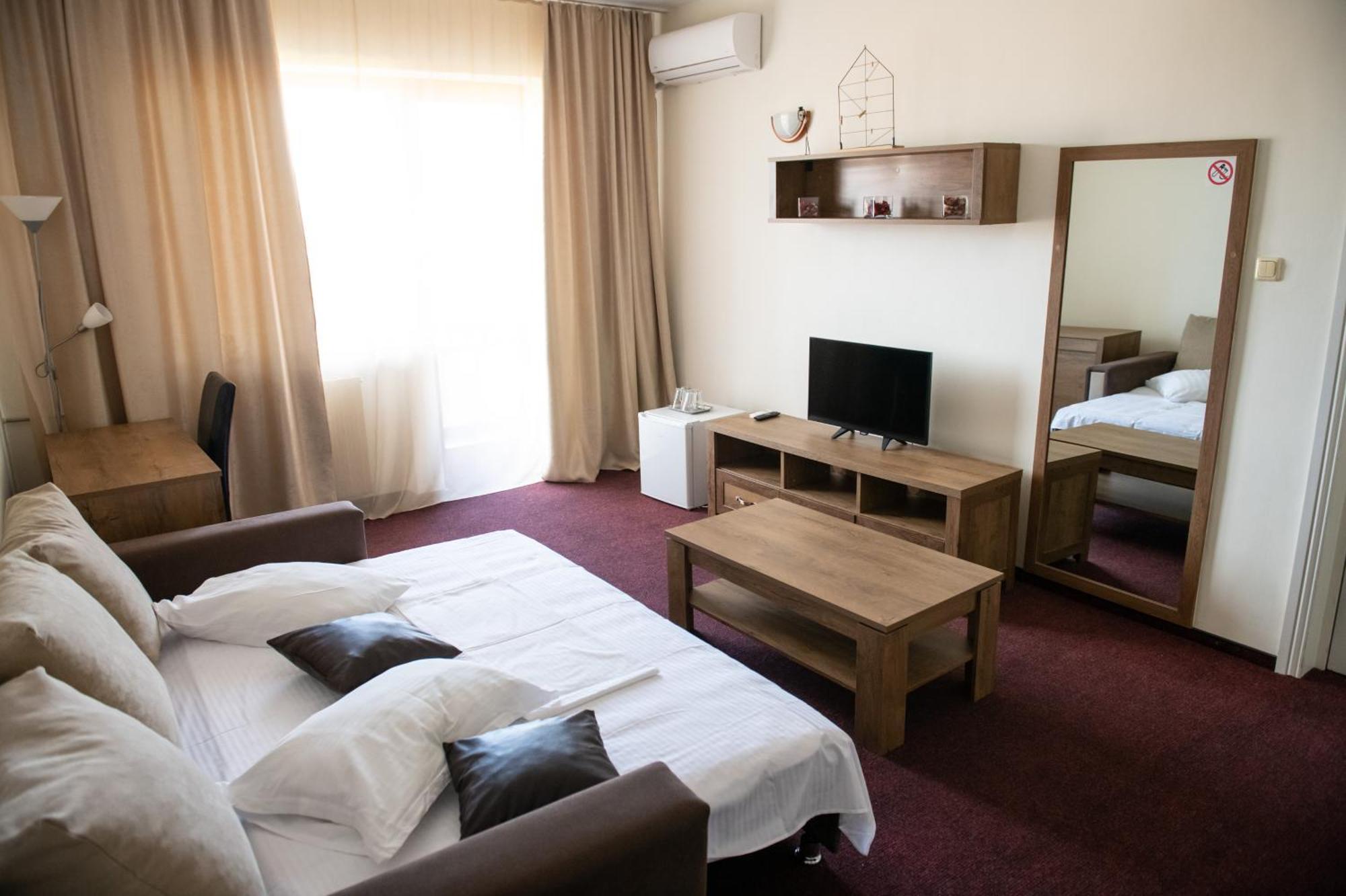 Hotel Panoramic Râmnicu Vâlcea المظهر الخارجي الصورة